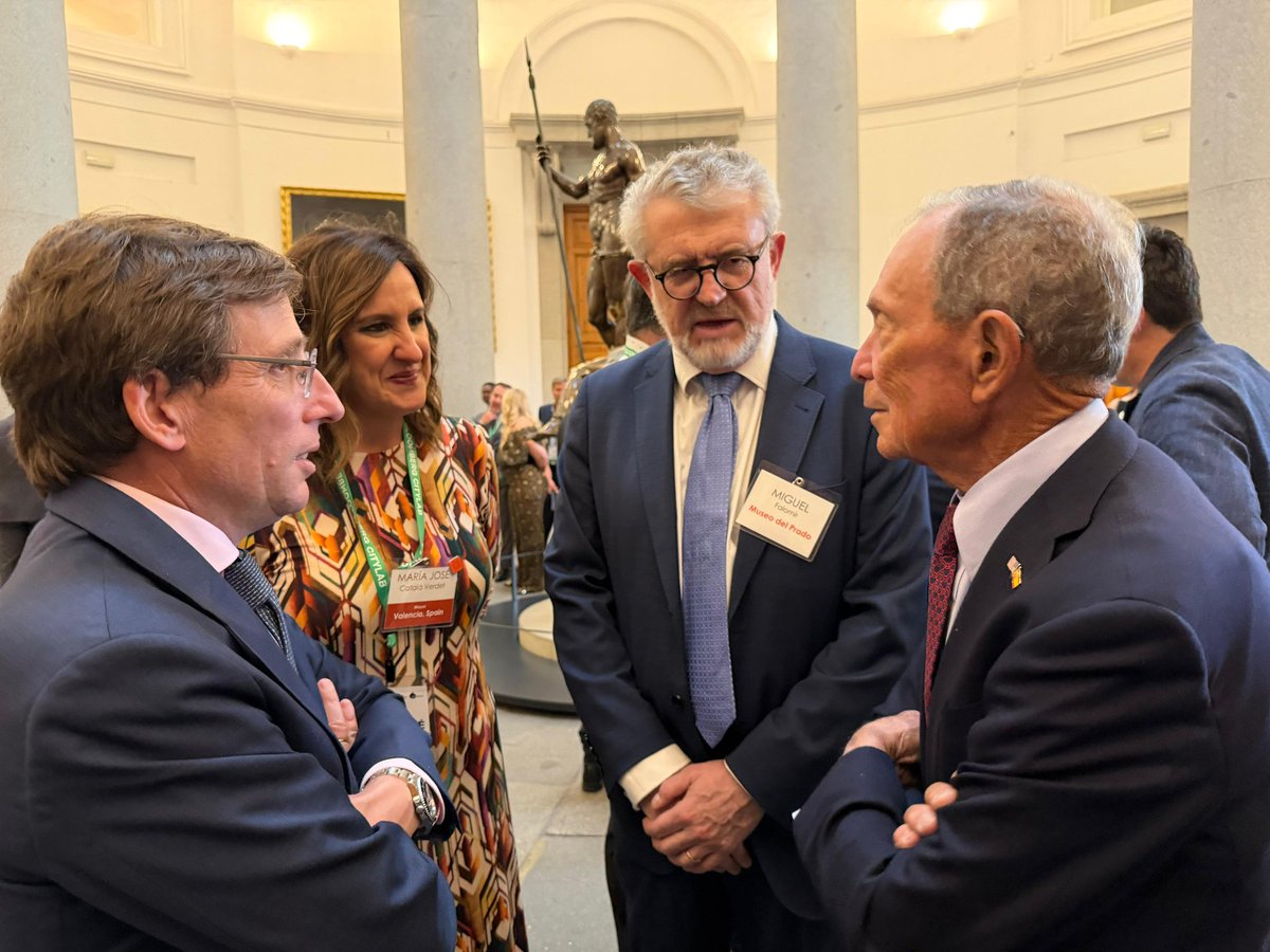 AjuntamentVLC's tweet image. 💠 La alcaldesa participó ayer en la cumbre mundial de ciudades Bloomberg #CityLab 2026, @CityLab, organizada por Bloomberg Philanthropies, @BloombergDotOrg y el @AspenInstitute en @MADRID, que reúne a más de 100 alcaldes de todo el mundo.

Ante el foro, cuyo objetivo es