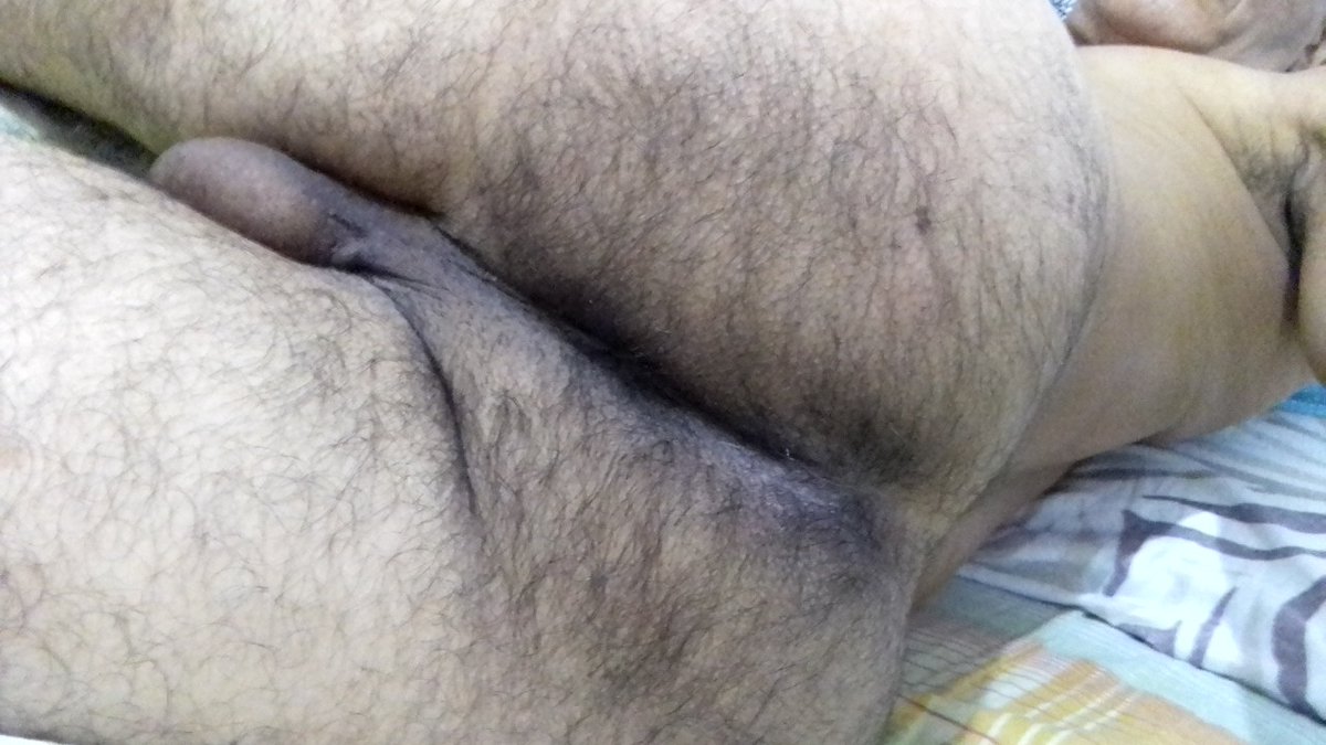 ticcokilla's tweet photo. Noche de enseñar 🍑 a mis seXguidores foXistas 😜😈🔥🥵 https://t.co/hjzo9FlbyG