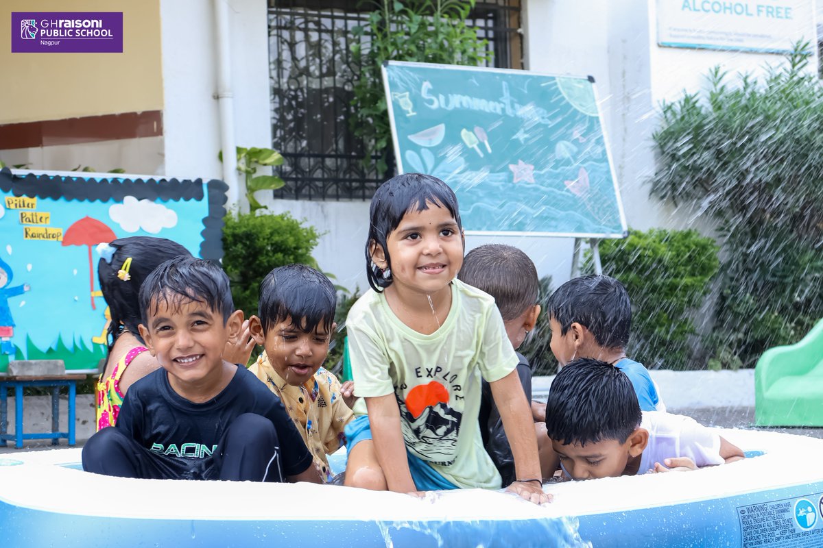ghrpublicschool's tweet photo. Little learners enjoyed a splash of fun at the Nursery Summer Camp Pool Party at GHRPS, Nagpur 💦☀️ #GHRPSNagpur #NurserySummerCamp #PoolPartyFun #LittleLearners #SummerVibes https://t.co/Nv3Szf2Pgg