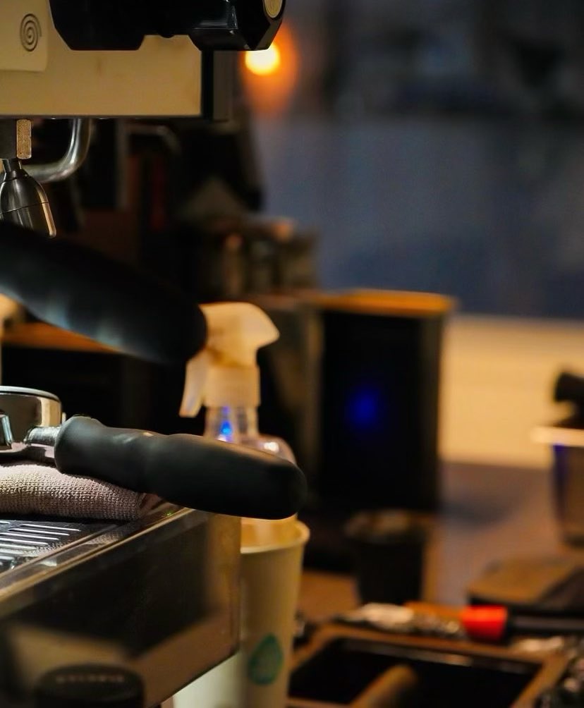 sanghun___Jeong's tweet image. #coffee ☕️ 
보통 출근 전에 커피를 마셔요 ☕️.