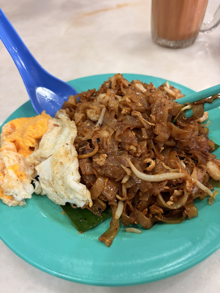 veve 🍏 limited tweet media