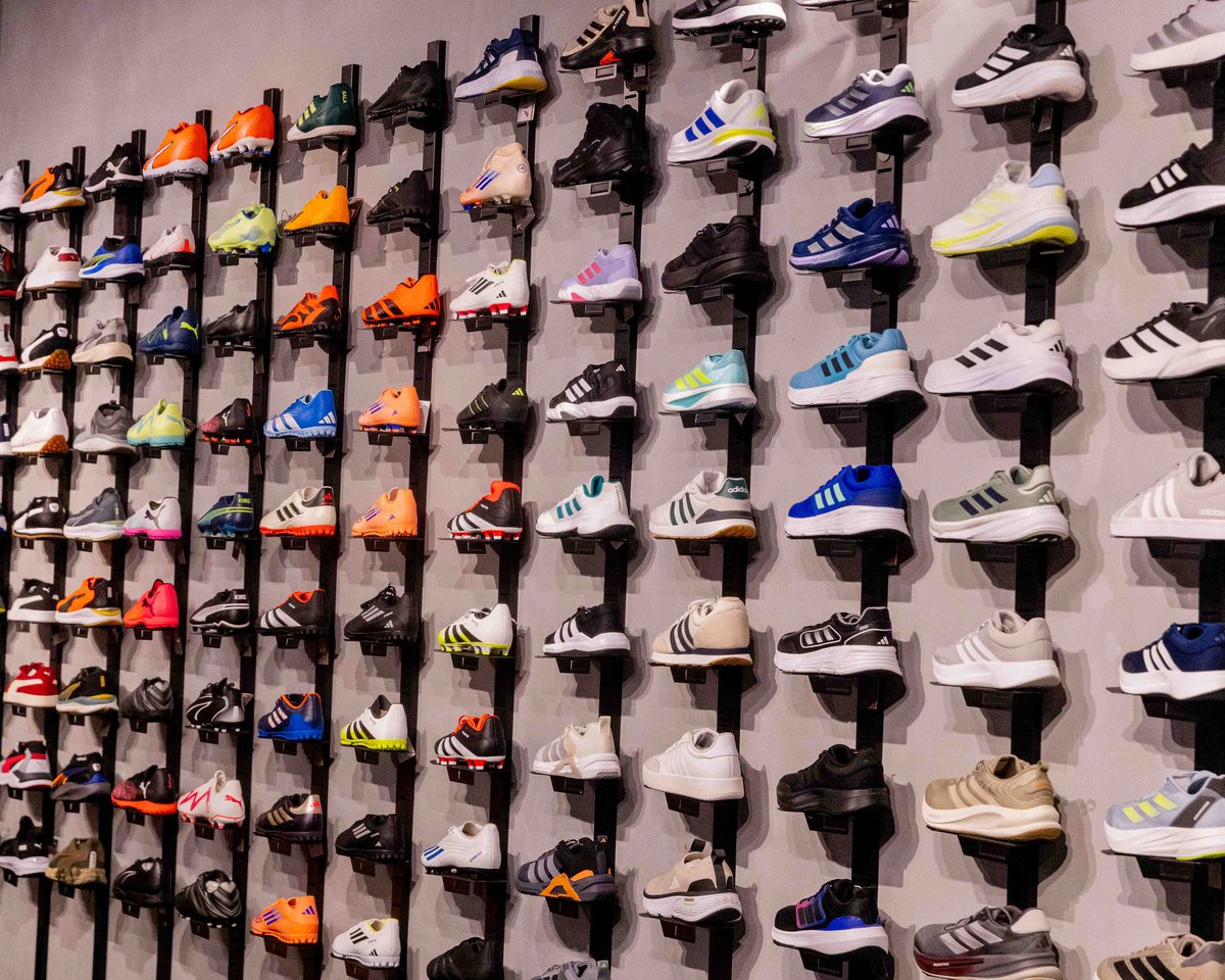 franklin_tissa's tweet image. A Very Goodmorning and happy #Wednesday from your number one sports gear store #JustFit
#FitnessFirst