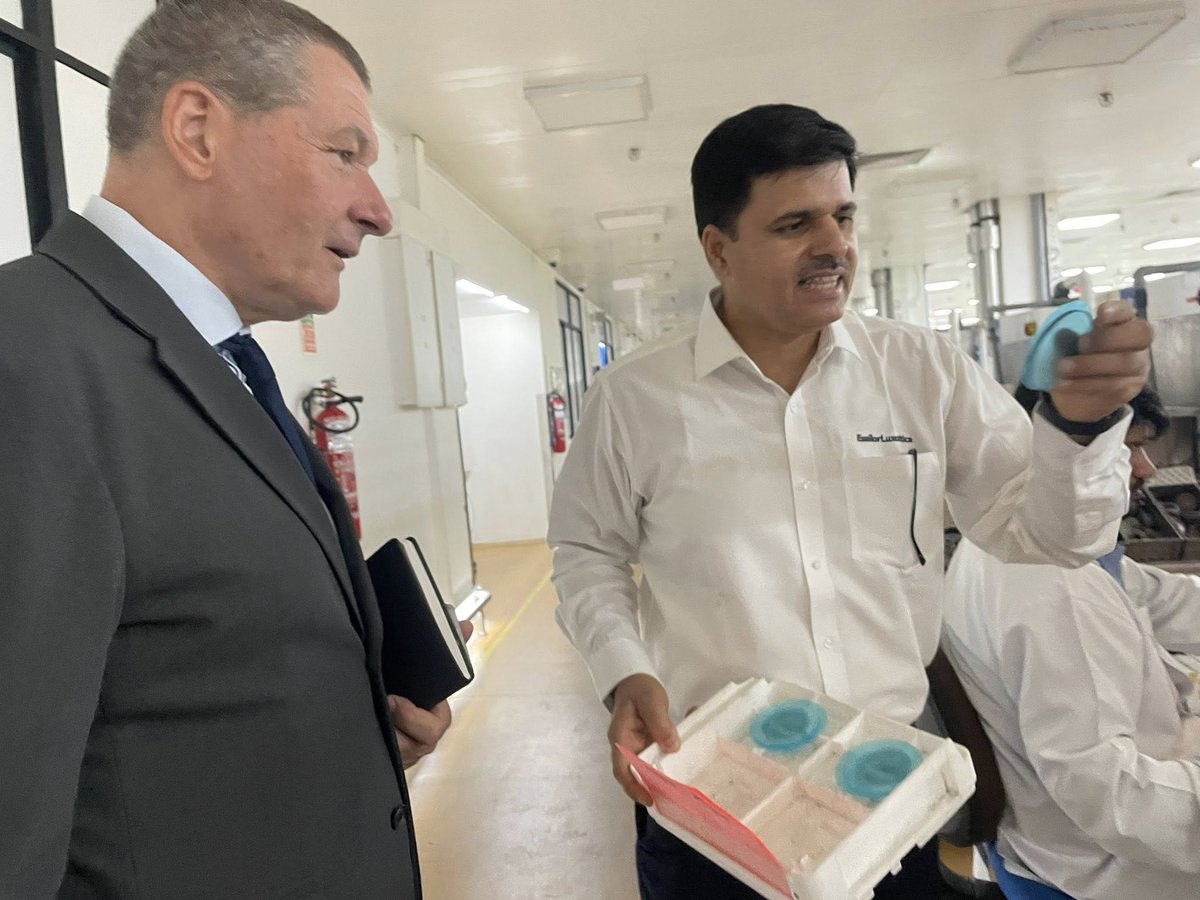 BangaloreFrance's tweet image. Extremely proud after visiting @essilorindia  manufacturing unit of prescription or corrective #lenses - a #French success story to reckon not only for the complexity of task undertaken, the turnover time for delivery respected but also its #CSR activities in #eyecare.