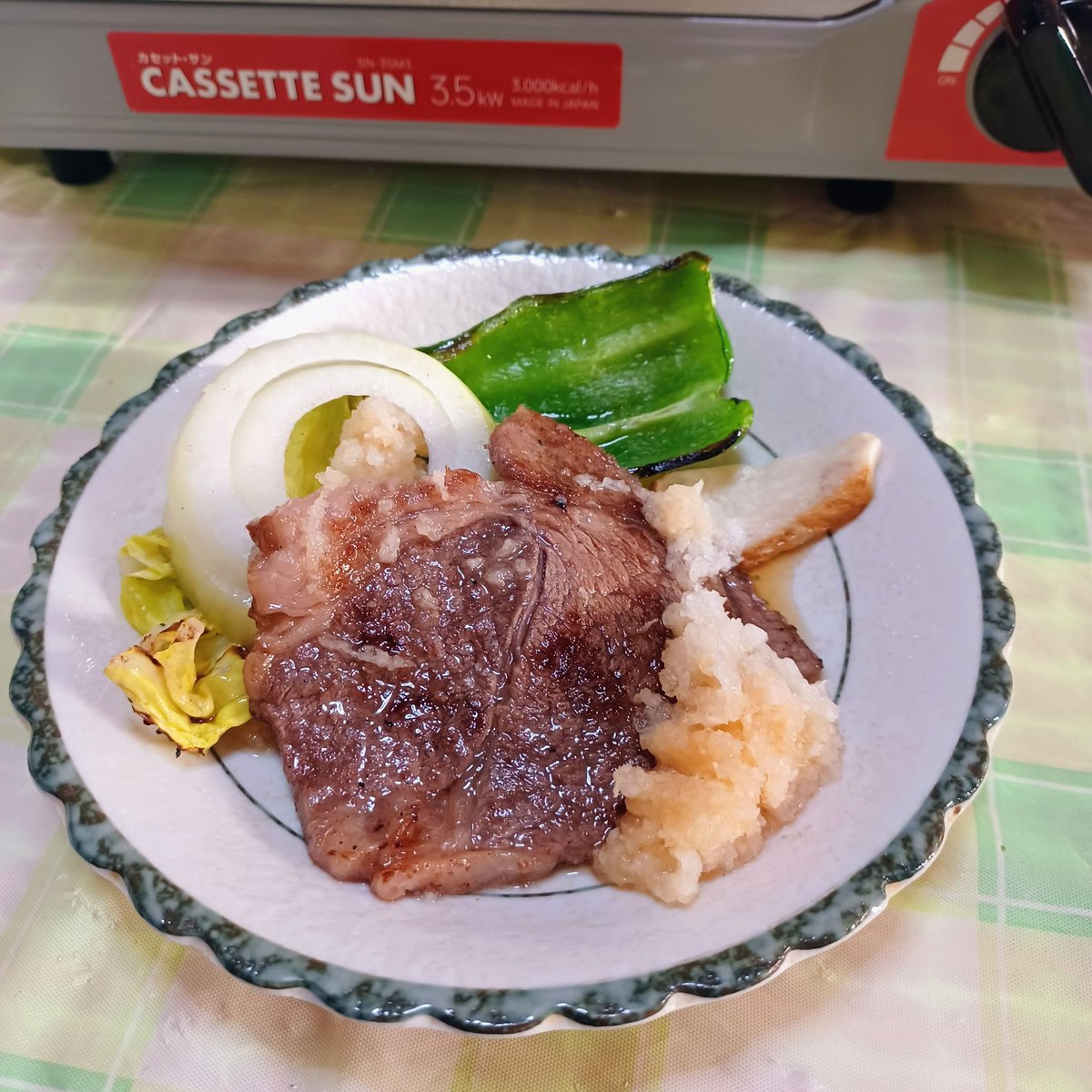 aibikicircle's tweet photo. お家ごはん 

の～んびり 独り焼肉😋🎶 https://t.co/zEC9mgf0qj