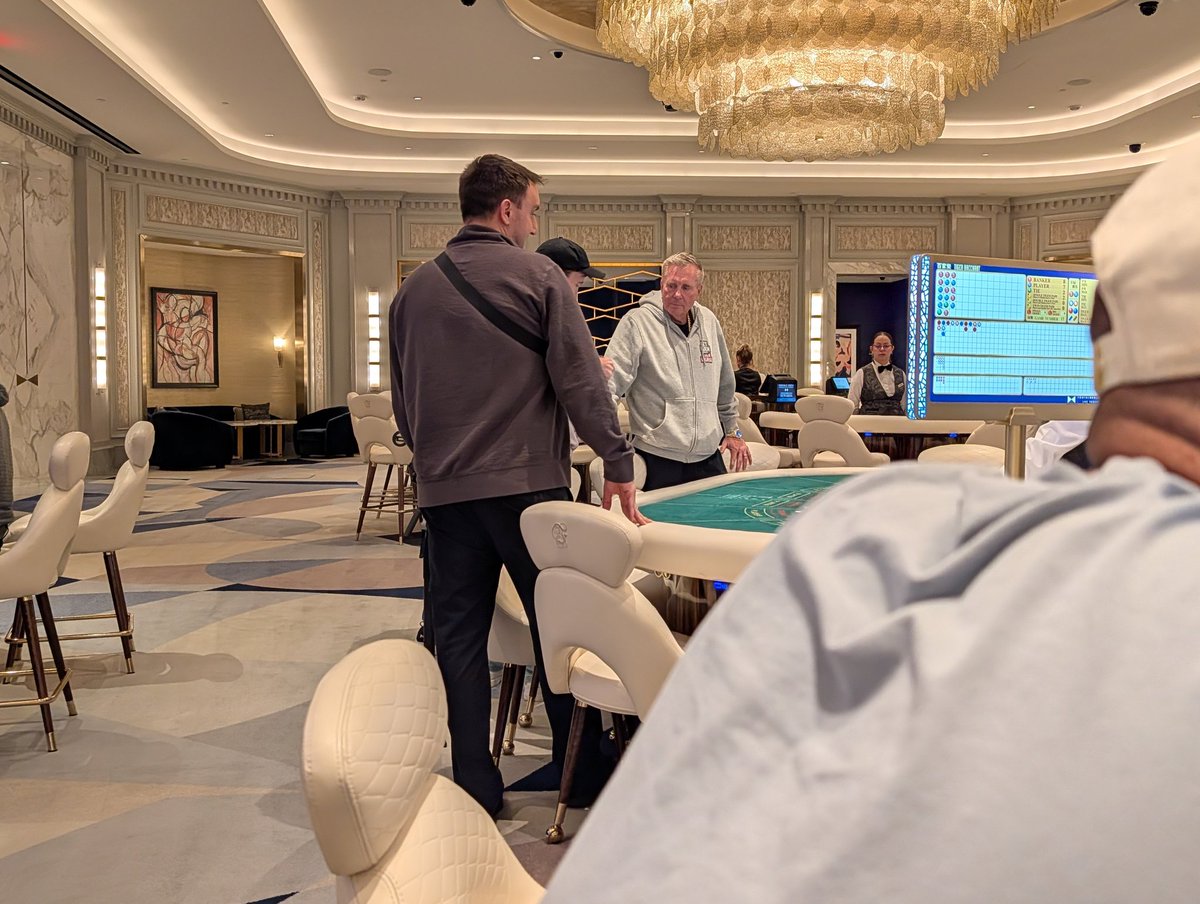 Nebraskangooner tweet media