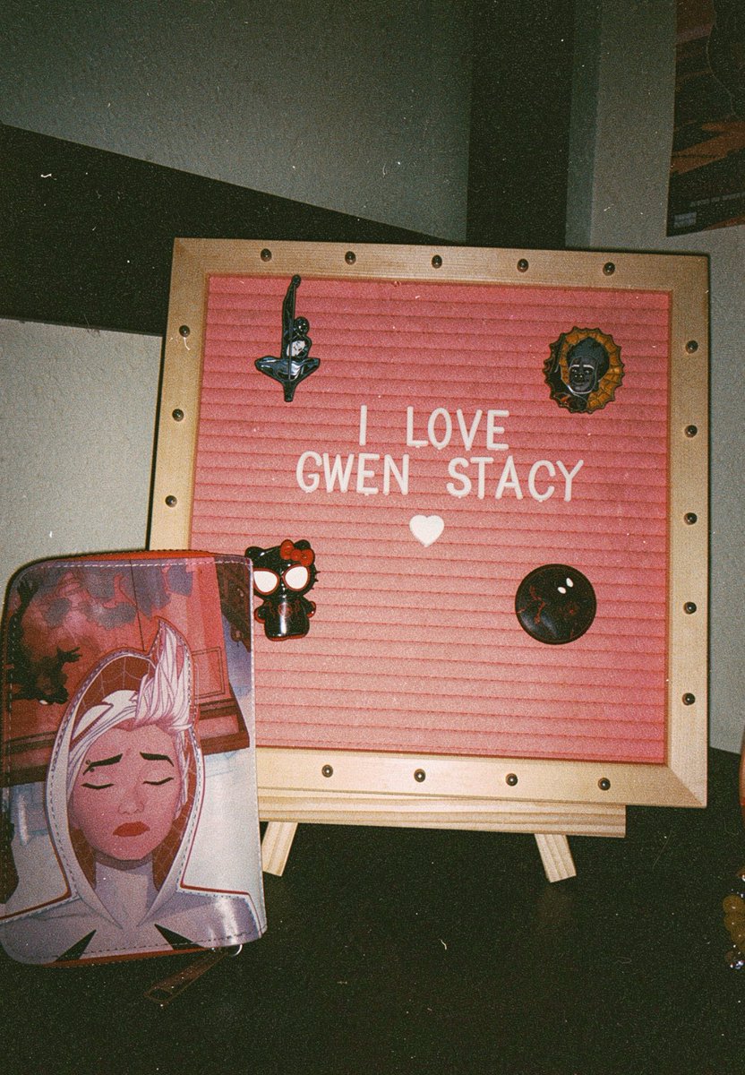 hailee ⁴² 𝄞₊ ⊹ᶠʳᵉʲᵃ ᶜᴱᴼ tweet media