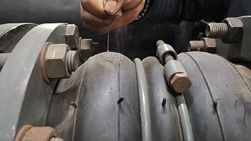 CHHZ_huanzhong's tweet image. Need acid-resistant piping fast? 🔒  
HUANZHONG flange rubber expansion joint: spot stock ✅ Factory-direct.  
Reply “SPEC” for a quote 📩
#RFQ #OEM #Piping #Corrosion
Send your specs and quantity here 👉 chhzcl.com