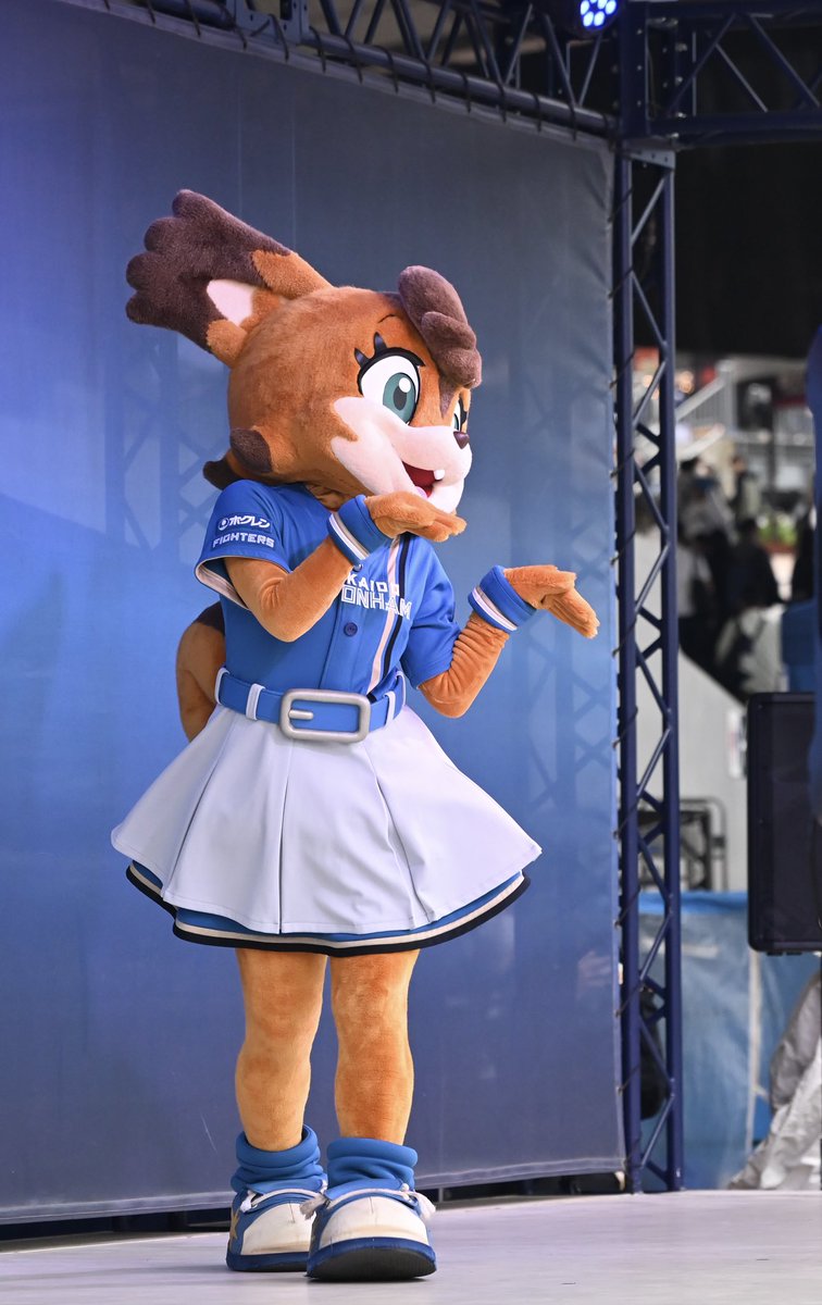 イロー tweet media