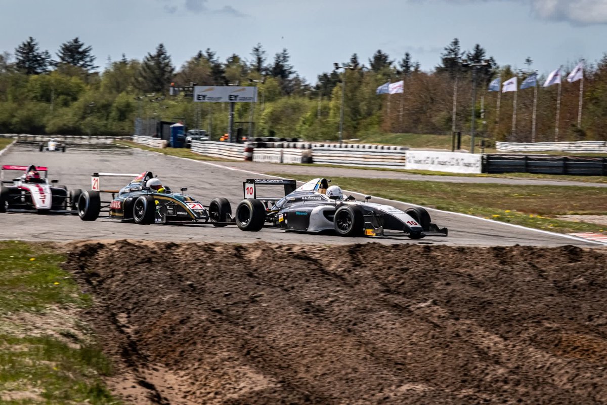 MillaSjostrand's tweet photo. Starting off the season with a podium 🥉🏆
I’m very happy with my performance this weekend. Coming in with no pre-season testing and still securing a podium finish in Race 2 of the first race weekend feels amazing.
Thanks to all who support me! 🙏 https://t.co/C4d4YBeI4k