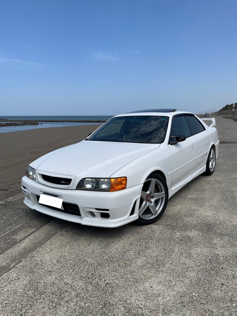 chiiracing2525's tweet photo. 冬眠明けすぐにタイ���ル交換、AT→MT載せ替えをやっていただきました。
久しぶりのマニュアル最高です。
ATは燃費6くらいでしたが、MTにしてから9超えます。
たにぐち自動車さんありがとうございまし
た！

ヤフオクで購入したTRDホイールも装着🛞 https://t.co/4WeYQW4eN0