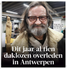 vanopstalbart1's tweet photo. 450.000 mensen op de wachtlijst voor een sociale woning en toch laten we jaarlijks 200.000 mensen binnen, op zoek naar een ander leven.
Die hebben uiteraard hun huis niet bij.....
Tijd voor een asiel en migratiestop, we zitten vol. https://t.co/zwei24j4K0