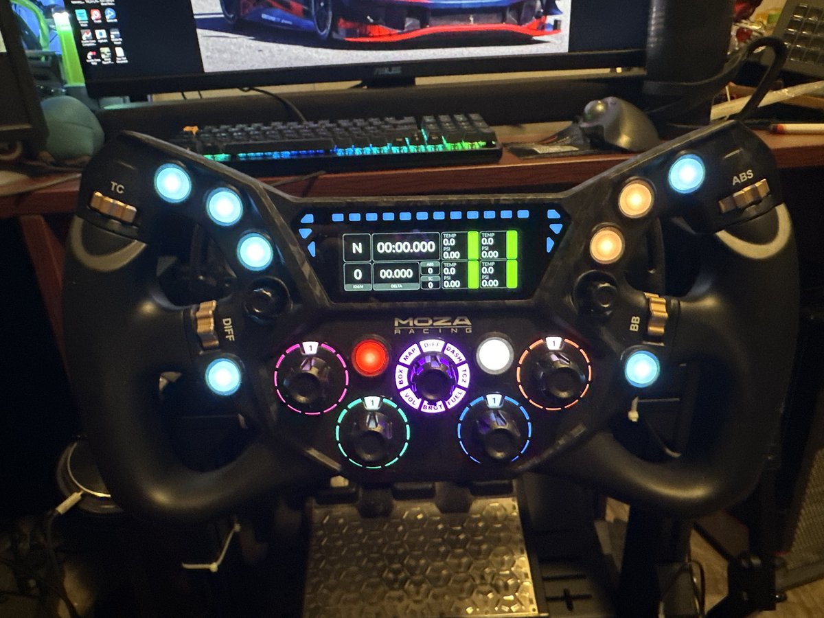 RyanBelonga's tweet image. “Three weeks on the road, three days at home. This is how I stay sharp in the sim even when I barely get seat time. My Moza R12 makes the whole rig shake like I’ve got transducers — no extra gear needed.
Full story dropping soon.
#SimRacing #iRacing #MozaRacing #SimRig