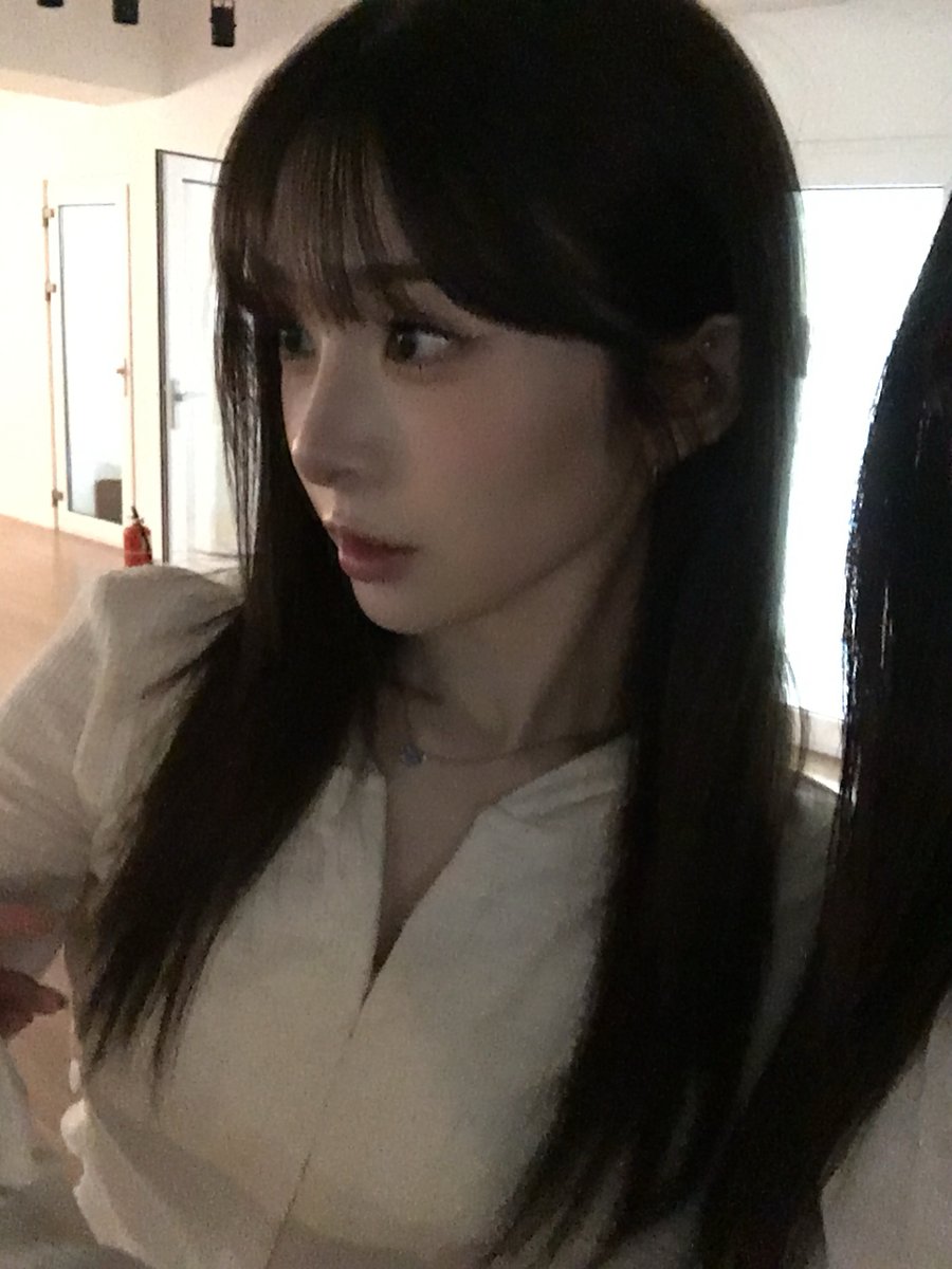 tripleS official tweet media