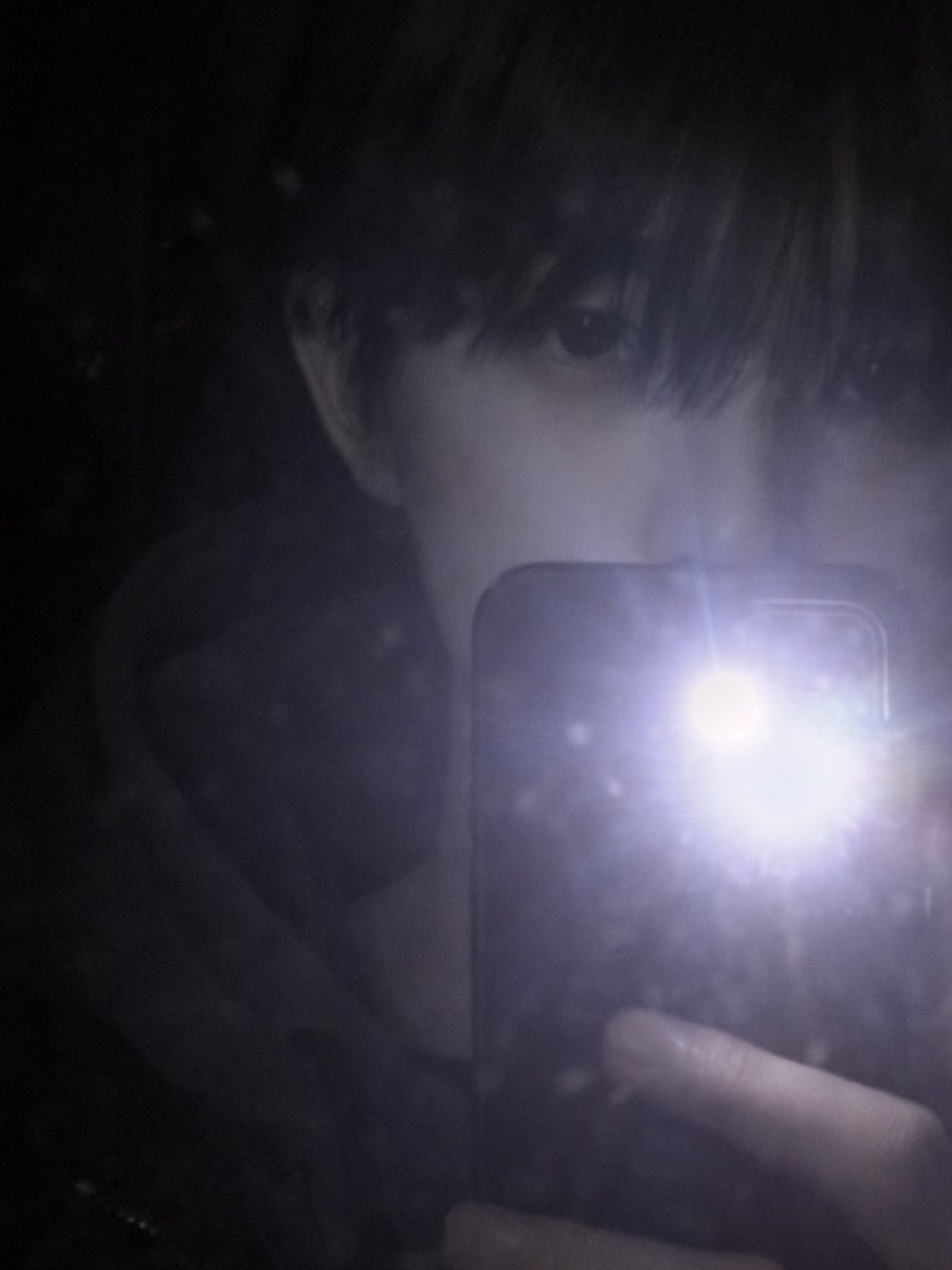 とま tweet media