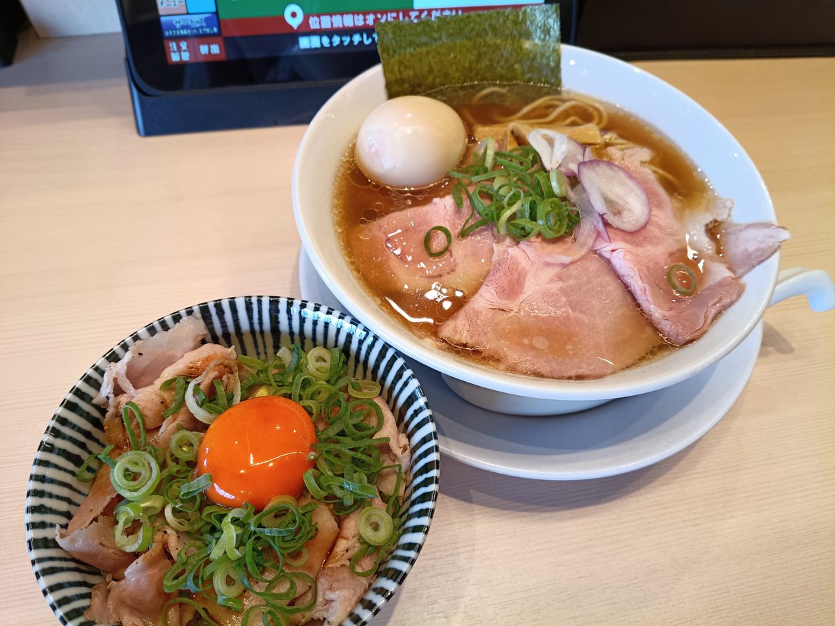 しろチョコ！ tweet media