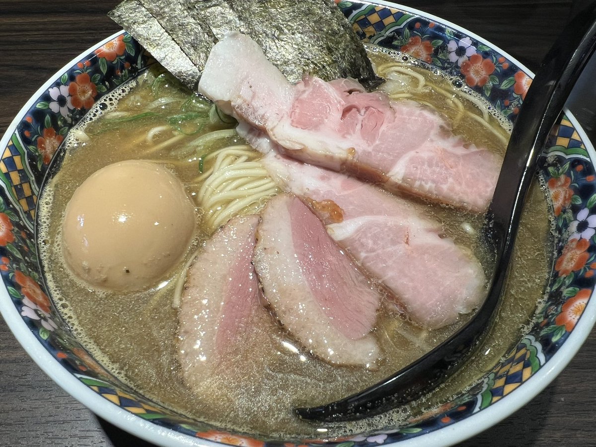 えしゃ tweet media