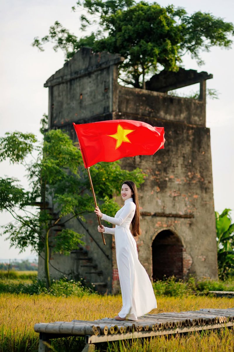 Le Thanh Nga | Tina tweet media