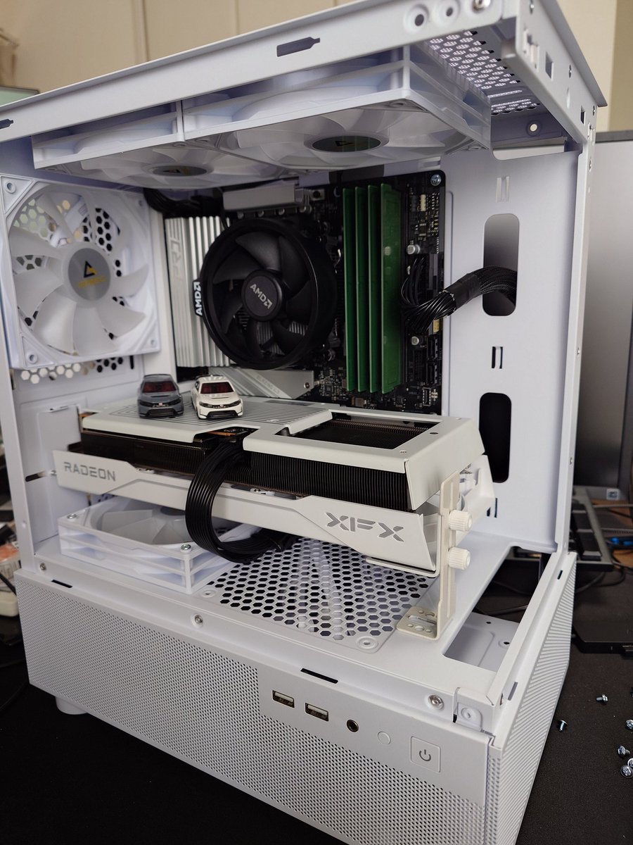 自作白pc ジャンク 自作PC】ジャンクで買ったi9-7980XE!起動出来たらボロ儲け!!果たして