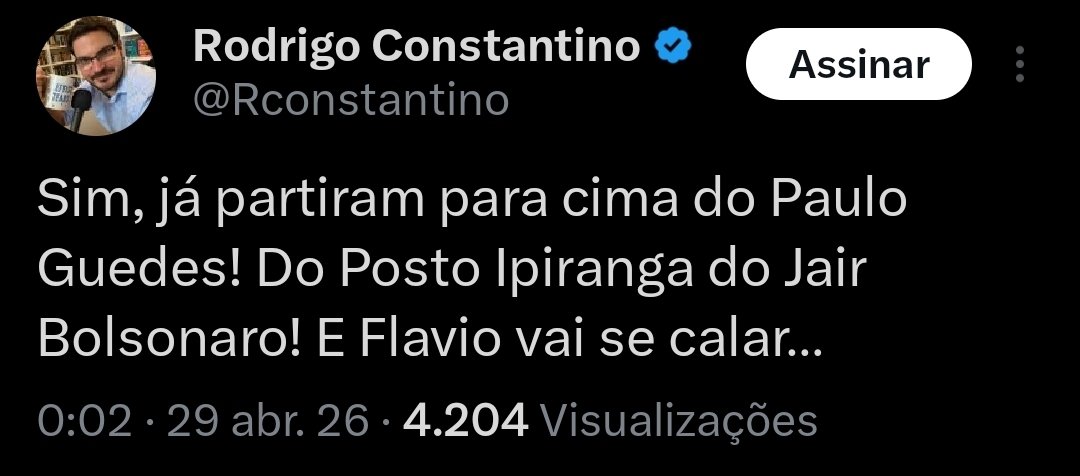 O Eduardo, Flávio, Bolsonaro... todos podem ser criticados, MENOS o liberal ou político da "direita democrática/limpinha" vcs conseguem enxergar um padrão?
Todos passíveis de críticas, menos a turma que esse vagabundo do Constantino defende.
Tem método