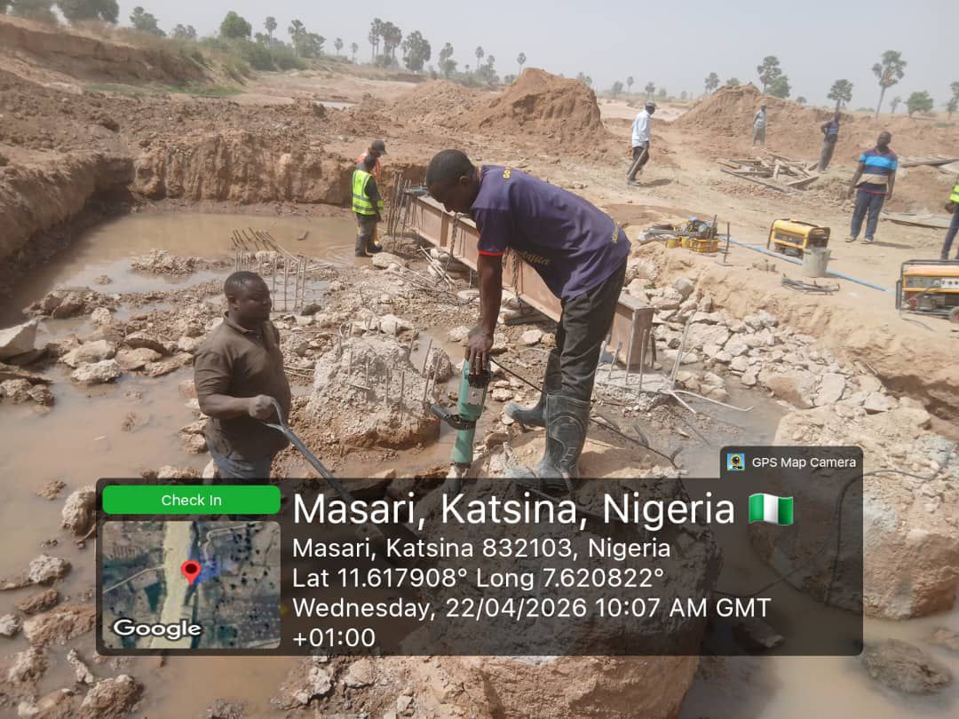 OntopDaura1's tweet photo. UNGUWAR ILIYA PROJECT – BRIDGE CONSTRUCTION IN PROGRESS 

Ongoing bridge construction at Unguwar Iliya, Katsina State 🇳🇬 marks another important step toward improving infrastructure and connectivity in the region. https://t.co/aj9fKgQRXC