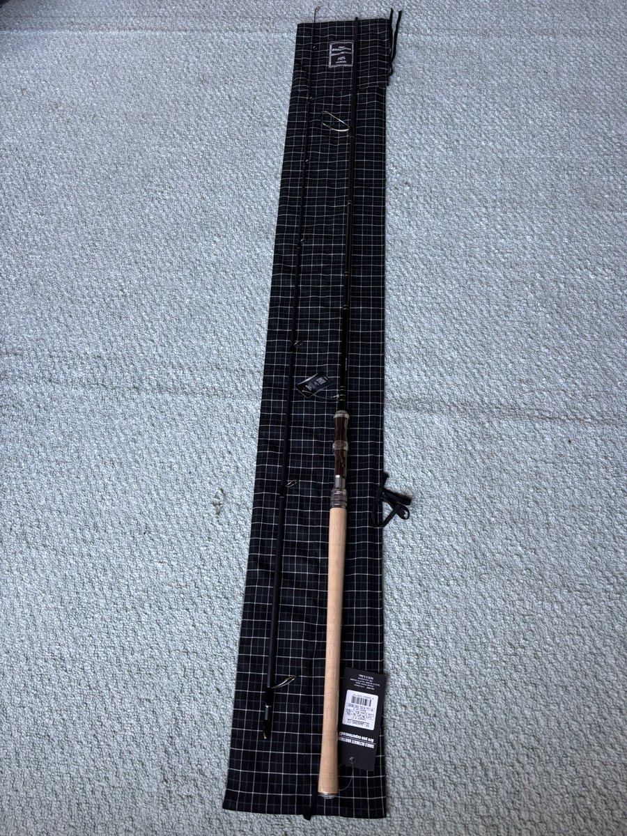 Namagure3's tweet image. 注文していた新しいサクラマスロッドがキター！！🤩

エクスプローラー92はサブロッドとして、しばらくお休みだ！

ジャーキングでジャークしまくるぜ！←折らない程度に､､､笑

#SOULS #サクラマスロッド #NEWジャーキング