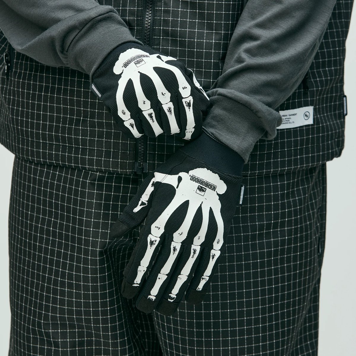 switch_id's tweet photo. <NEIGHBORHOOD>   
new arrival
https://t.co/N7dLom613q https://t.co/i9sOVCZqlU
