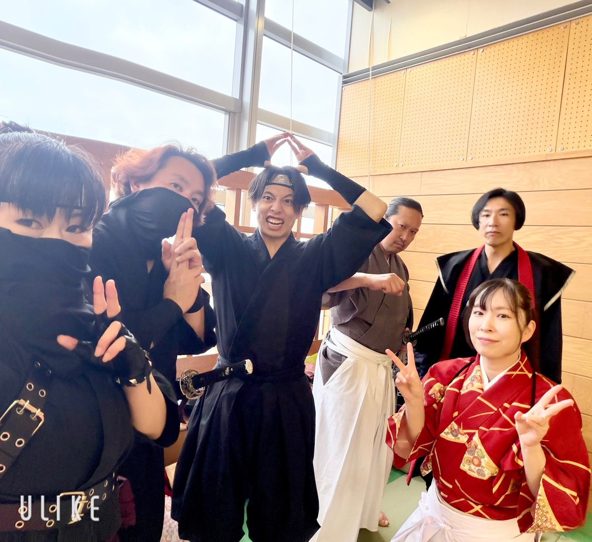 yuelong1021's tweet photo. 総出で！学生さんいっぱい！と侍&amp;忍者体験！！うら！！！
ありがとうございました！

ハセガワは！
これ向いてるな！！
#Ninja #NinjaExperience
#TrueJapanTour #Japantrip
#ACStudioKotonoha https://t.co/zqtjLKmkwQ