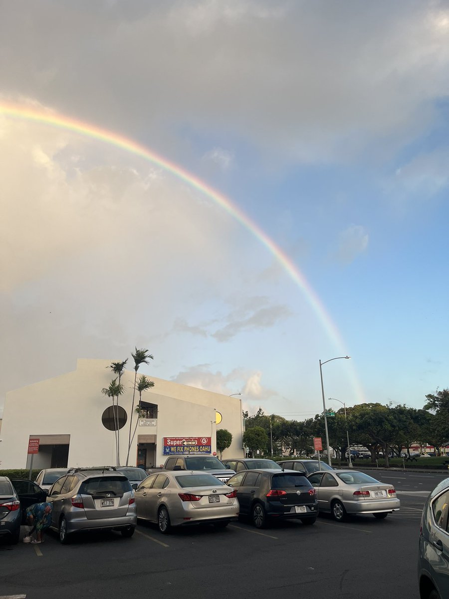 MommyPowers's tweet image. Y'all know I'm a Thrift Shop Queen, so l had to hit up my fave
@SaversVVillage here in Hawaii! To my dismay, I didn't get my Senior Discount! 
Hey Savers, can I get a refund
for my discount?! Help a Senior out, and share that aloha spirit with me. Mahalo!
#oahu #discount #thrift