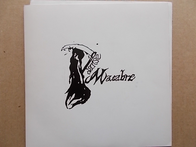 l7FI9CMSUa30222's tweet image. #NEWWAVE
#ニューウェーブ
こんなのもあるシリーズ
DANSE MACABRE  7"  1988年 日本
PUNK　レア盤なのか？　今聴くとそれほど持っていたいレコードではないけどね