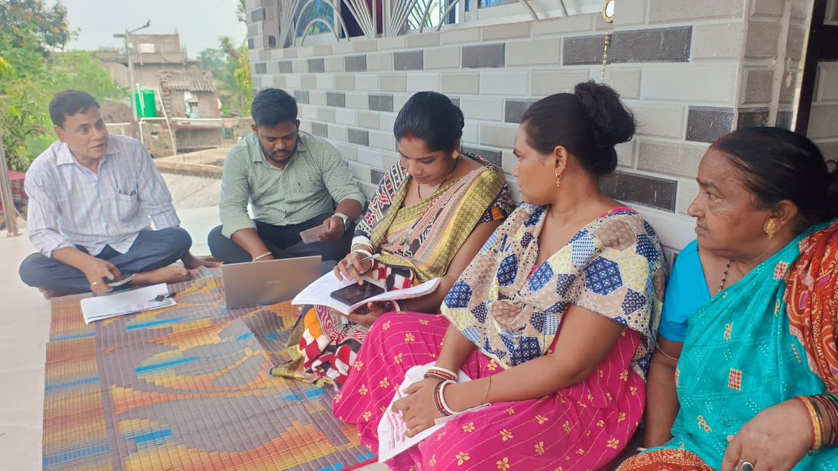 baripadam's tweet photo. At @baripadam,SAHAJOG INITIATIVE is driving impact through Swaccha Sathis &amp; Jala Saathis conducting surveys, enabling scheme linkages &amp; delivering doorstep services with focused awareness &amp; stronger ULB implementation &amp; ensuring seamless access to welfare benefits for urban poor. https://t.co/p8xO9bj8ks