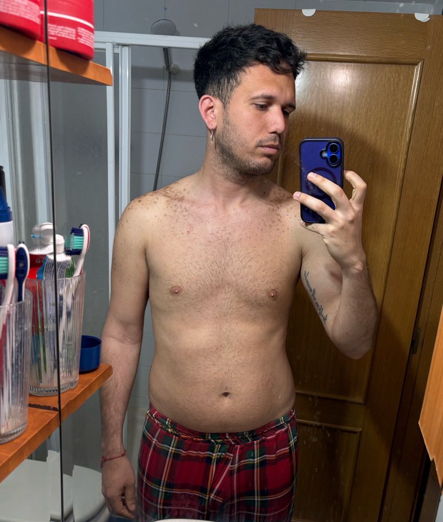 Fabián Alejandro tweet media