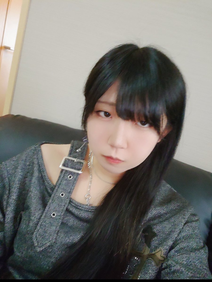 うに tweet media
