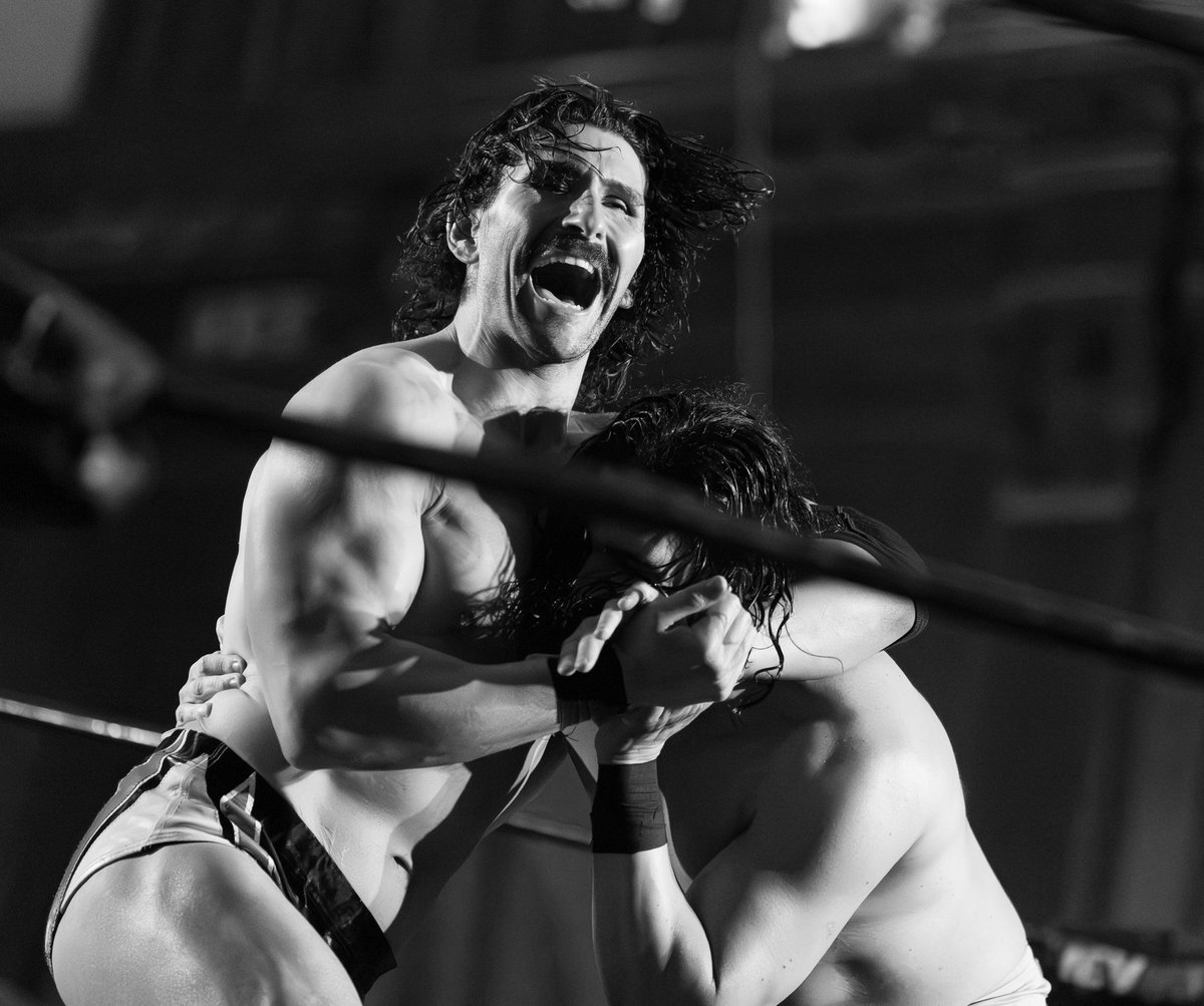 UkWrestlePic's tweet image. RICHARD HOLLIDAY taking on David Francisco at Live in London 106
#wrestlinglife #monochrome #wrestling #ukwrestling