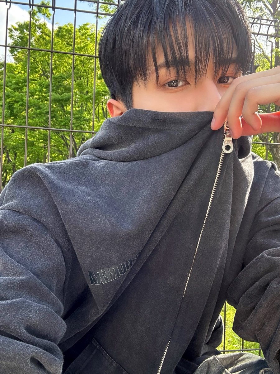 WHIB(휘브) tweet media