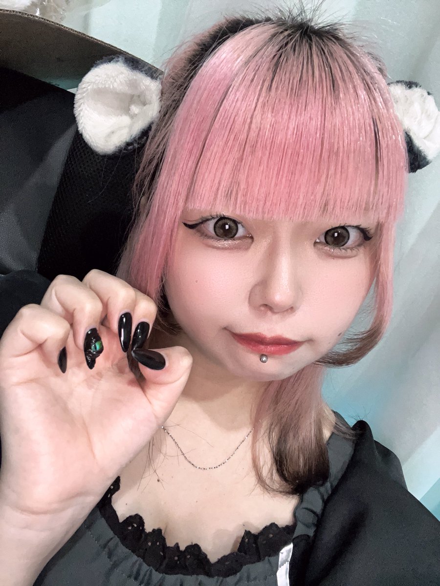 しゅか tweet media