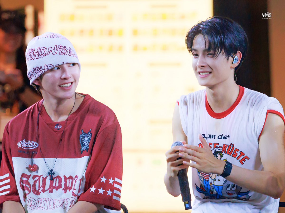 ' HnS ♡ tweet media