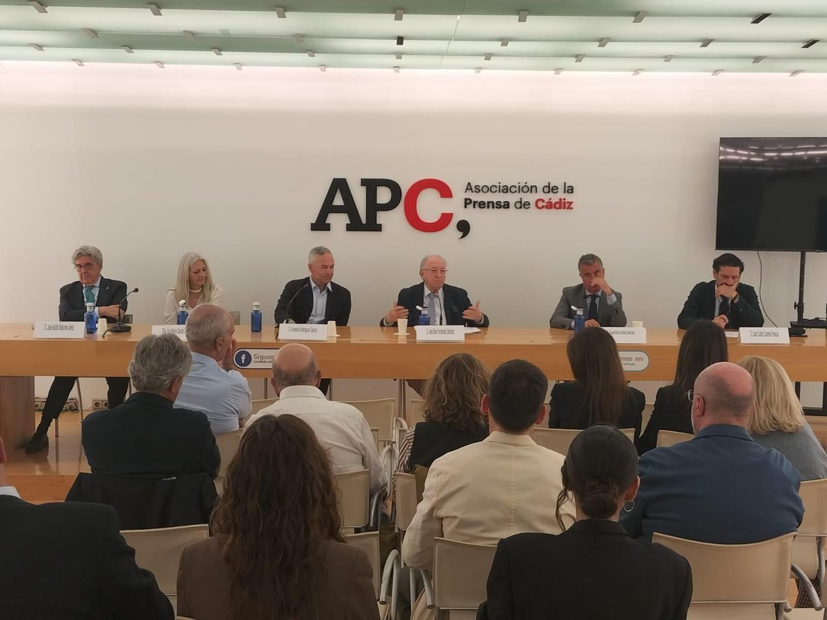 FORO HÉRCULES DE CÁDIZ tweet media