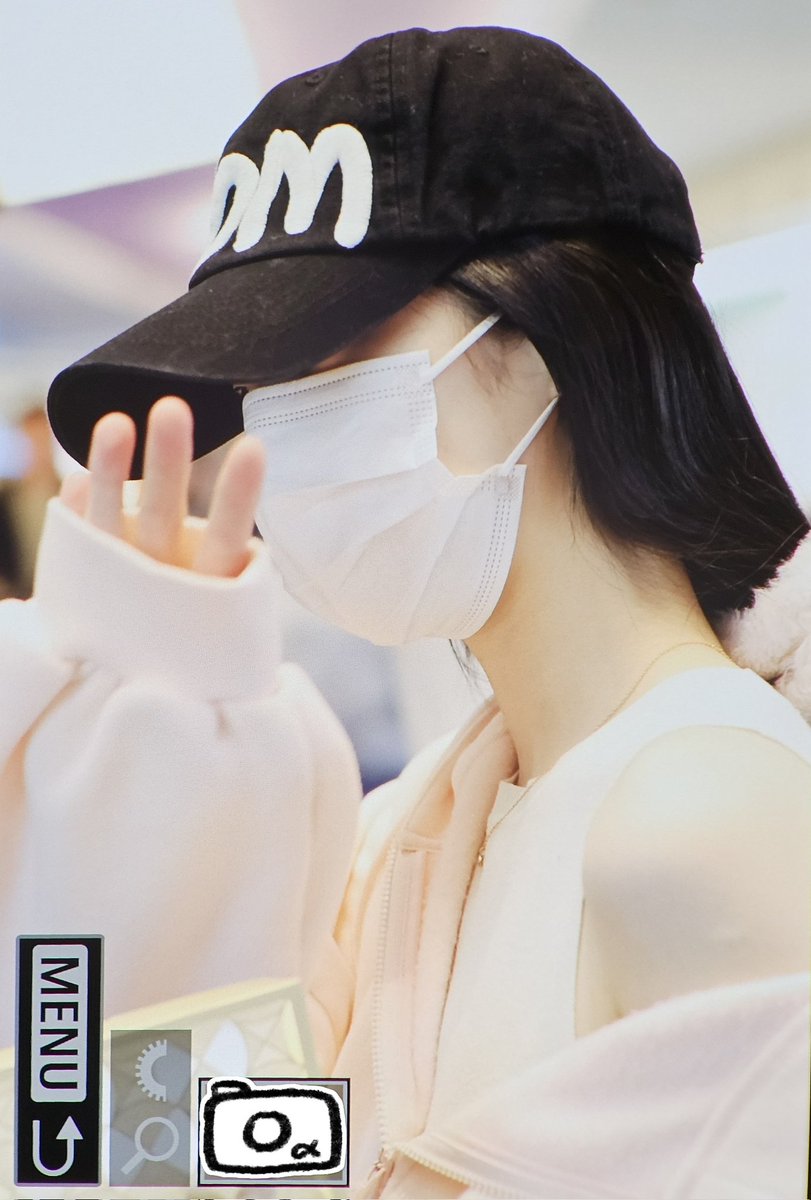 fishcmr's tweet photo. 260429 HND 

오랜만이다🤍🤍 

#TWICE #DAHYUN
#트와이스 #다현 #ダヒョン https://t.co/aSRDIQCfZO