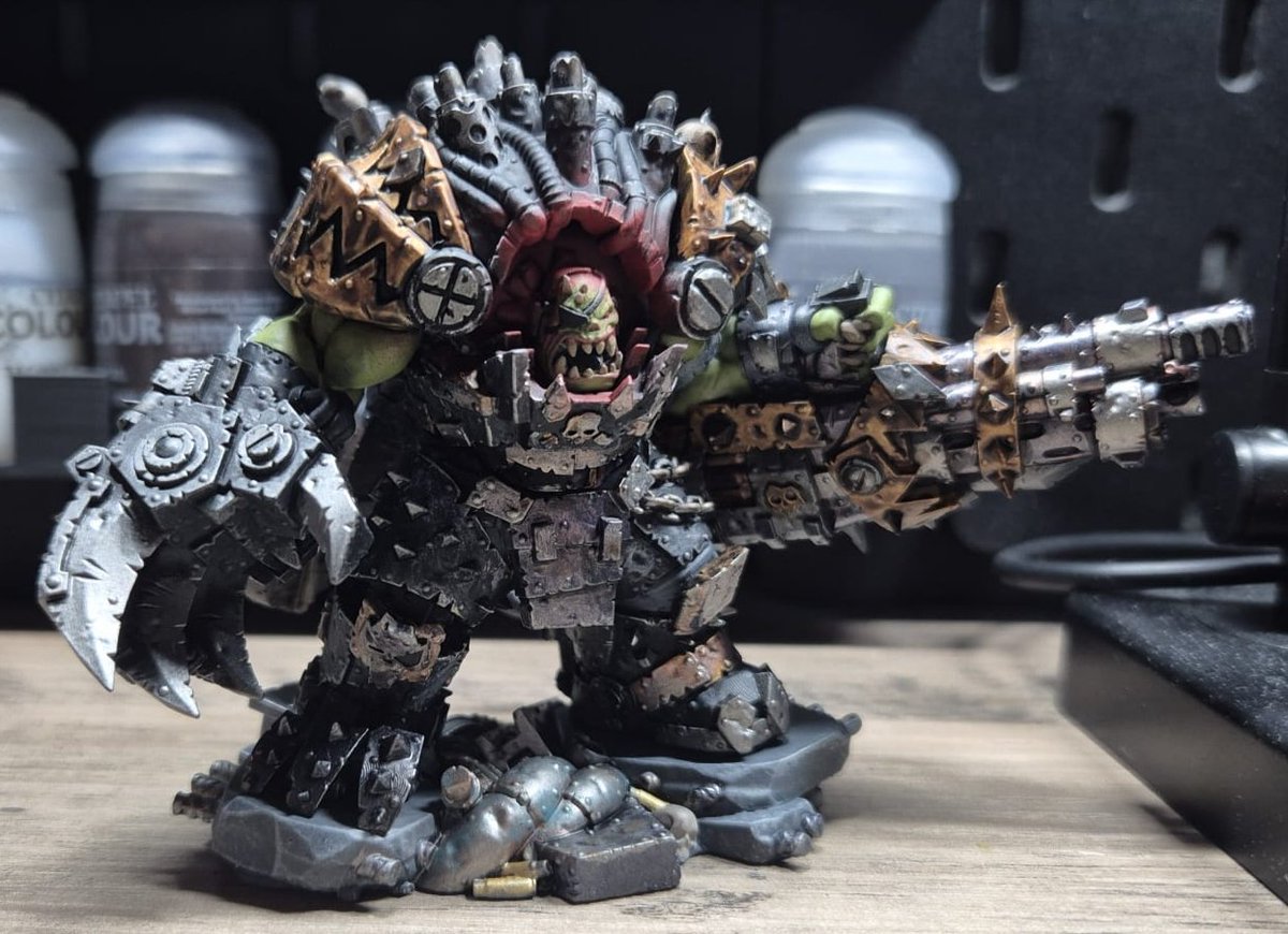 Ultron03122's tweet photo. Orcrus Lupercalia
Orcrus finished 🫡, my Orc Emperor will arrive in a few days 👍🏻

#horusheresy #fypage #fypシ゚ #warhammer40k #Warhammer https://t.co/u3opclEx0H