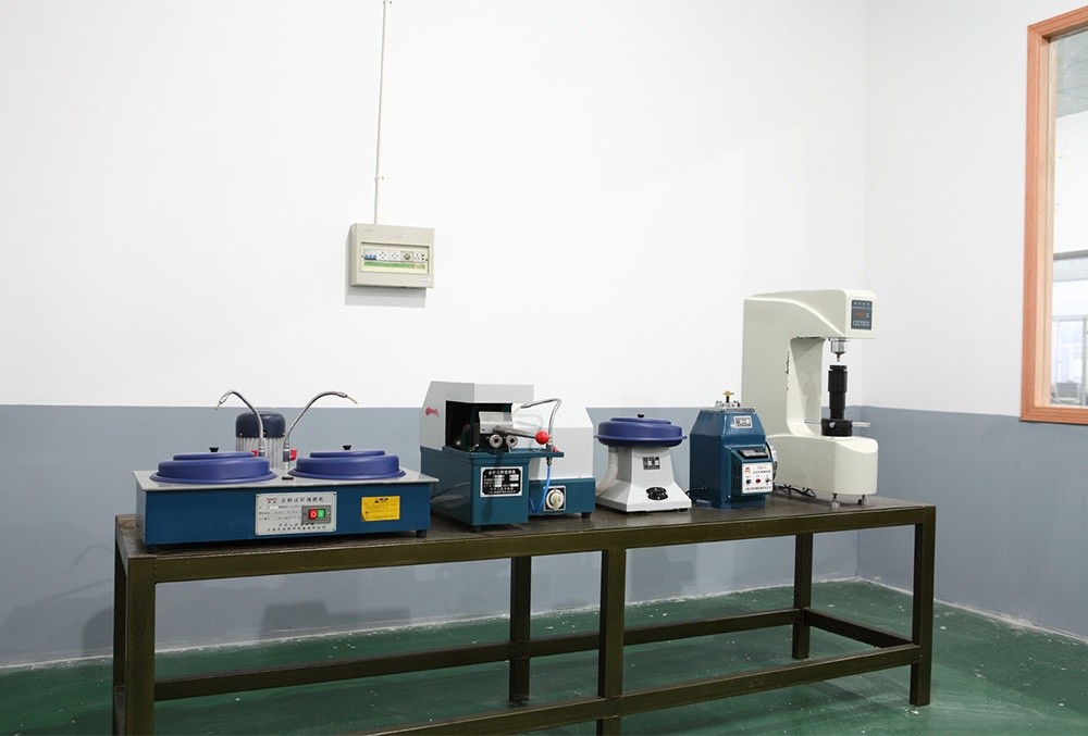 hualun_feihu's tweet image. We specialize in the research and production of computerized flat knitting machines. With reliable quality and innovative designs, our knitting equipment serves global textile manufacturing industries well.
#KnittingMachine #FlatKnittingMachine #TextileMachinery #GarmentEquipment