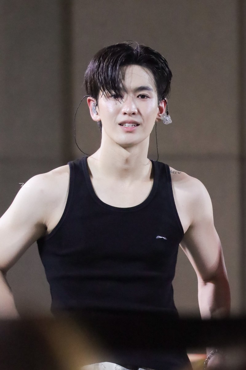 ไป กับ เต tweet media