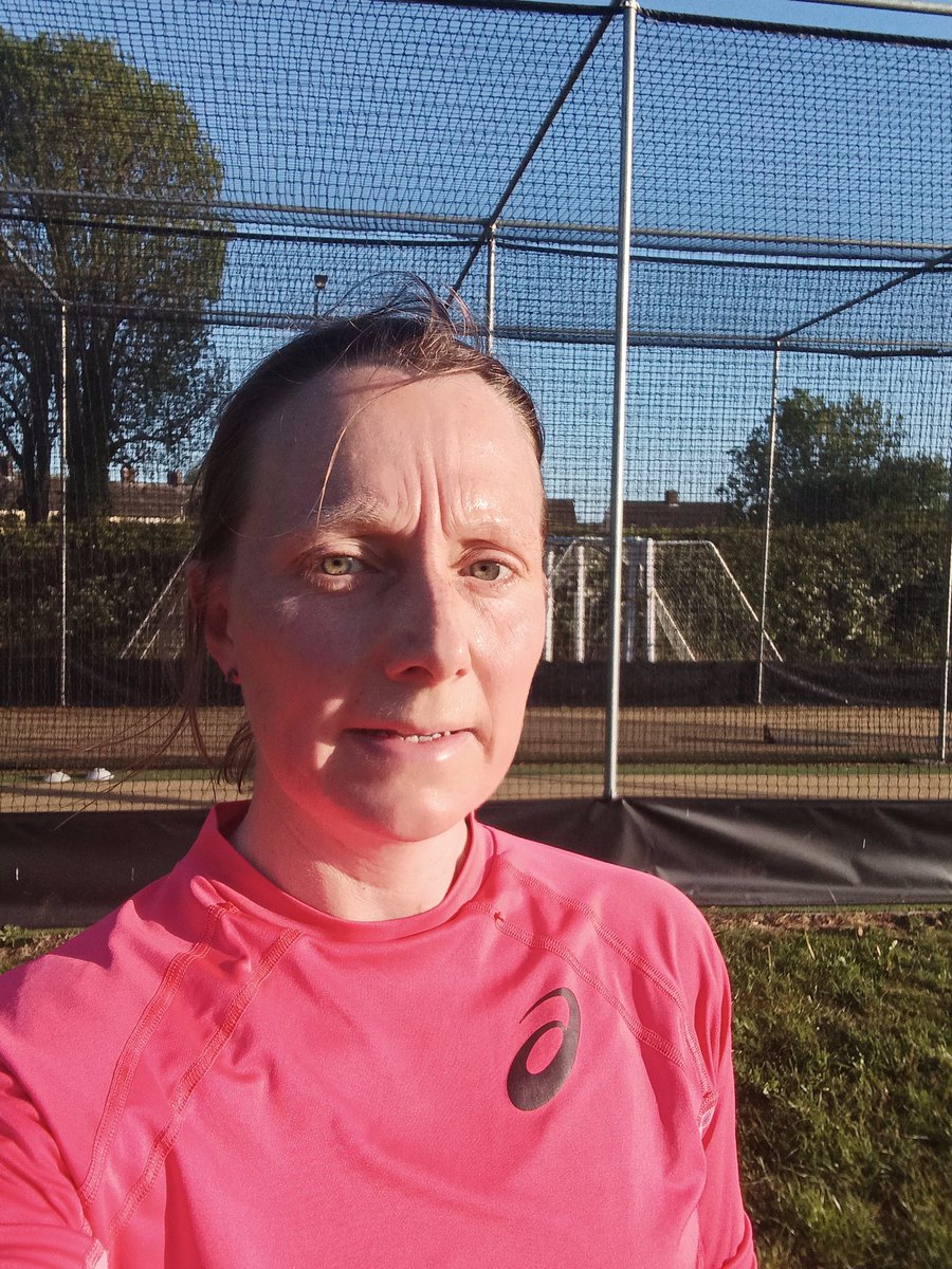 Claire Hallissey tweet media