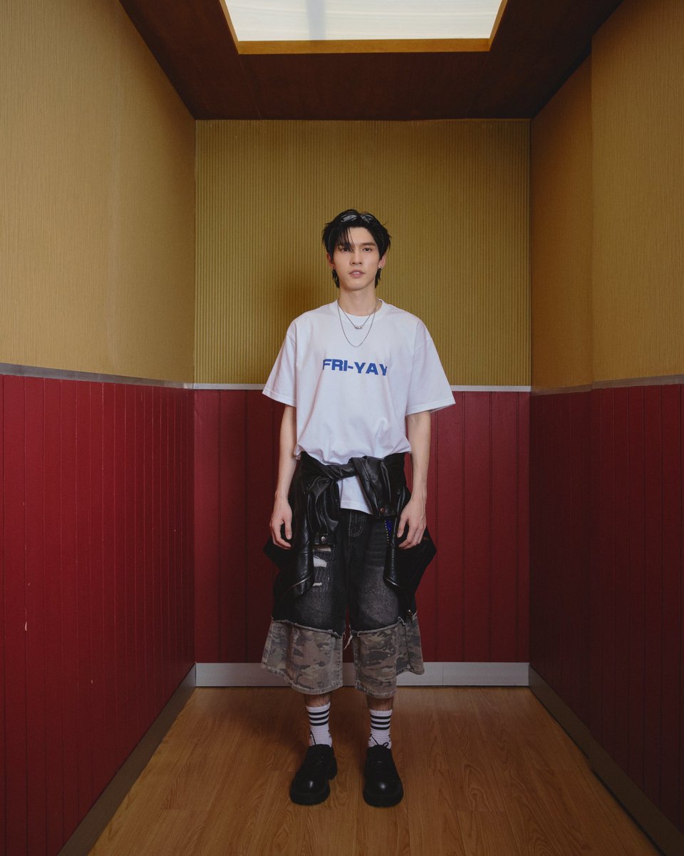 FriYAY_Lab's tweet photo. Some days feel right.
Some don’t.
Still dressed for it.
Now available.

Shop  NOW ! via LINE SHOPPING: @friyay.lab (Include “@” before the username.)

Shipping within Thailand only Please provide a Thai address and phone number

#friyaylab #SorryNoCtrlz https://t.co/HWUiBNBdgp