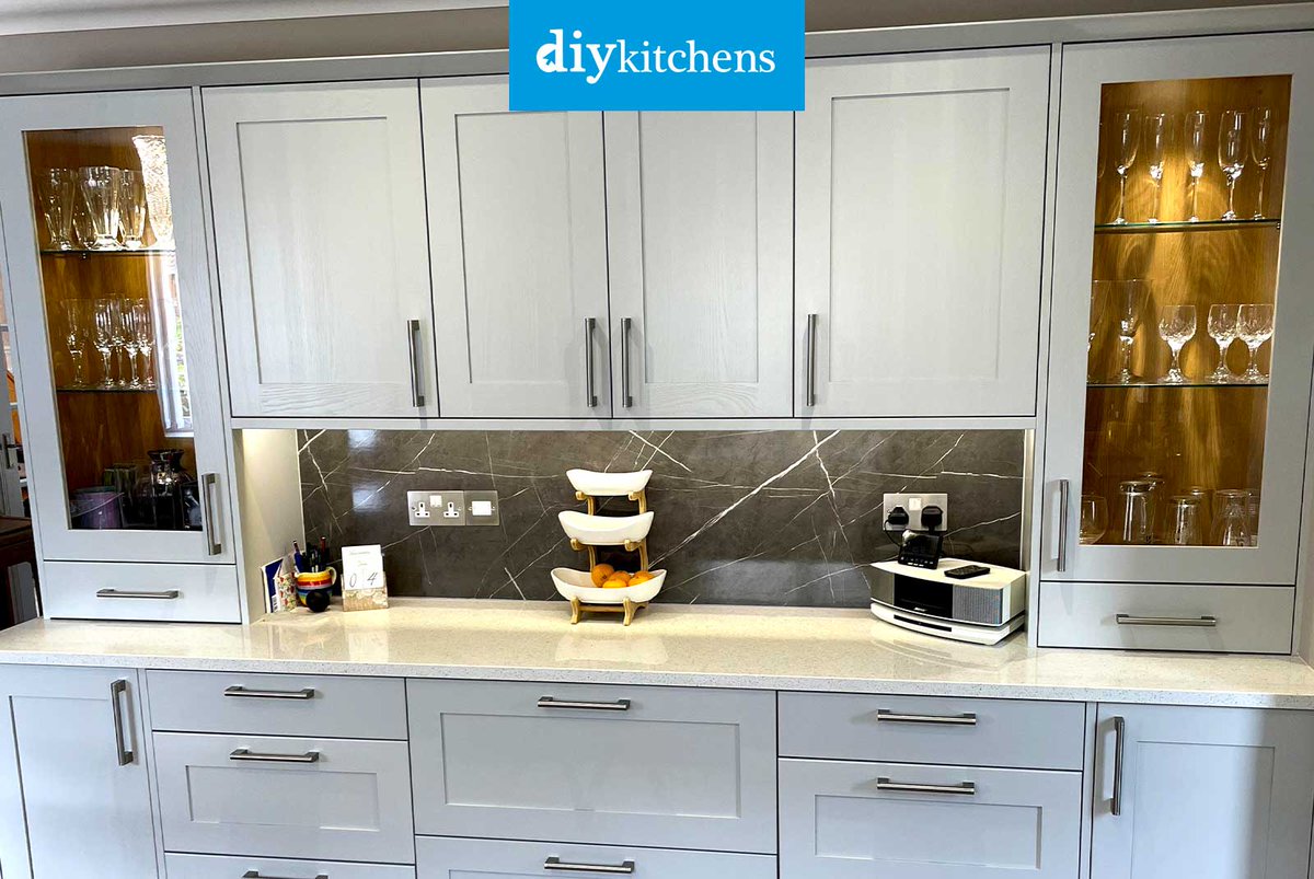 DIY_Kitchens's tweet photo. π Alan from Cornwall shows us his completed Innova Bramley Dove Grey Shaker #kitchen, supplied by DIY Kitchens (Ref:4350) - https://t.co/lMhkfaX2cQ
Visit https://t.co/mDGIyY2X5f to see how much you could save on your dream kitchen!
#bramley #shakerkitchen https://t.co/AczdLLz8SW