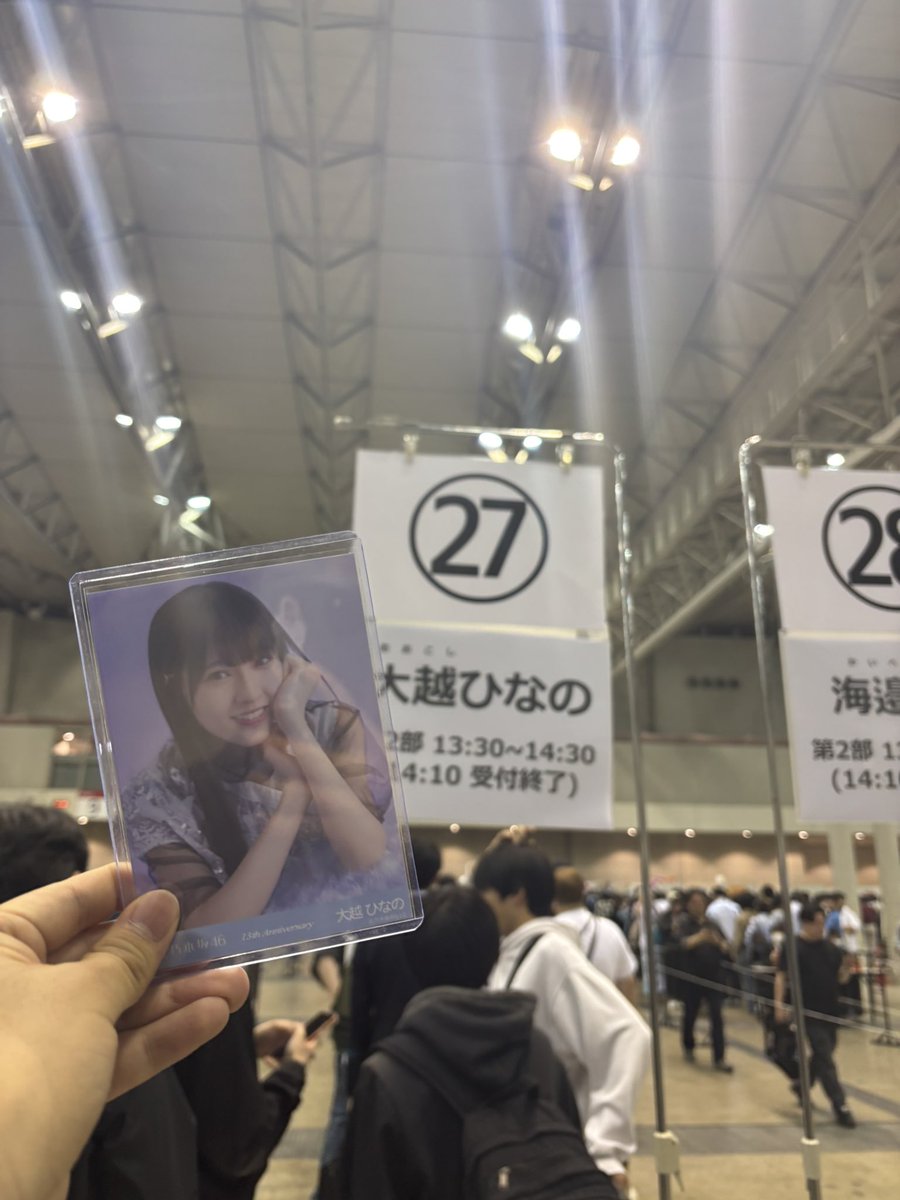 hi___1201's tweet photo. なんやかんやいちゃってます https://t.co/pCYuEEgn09