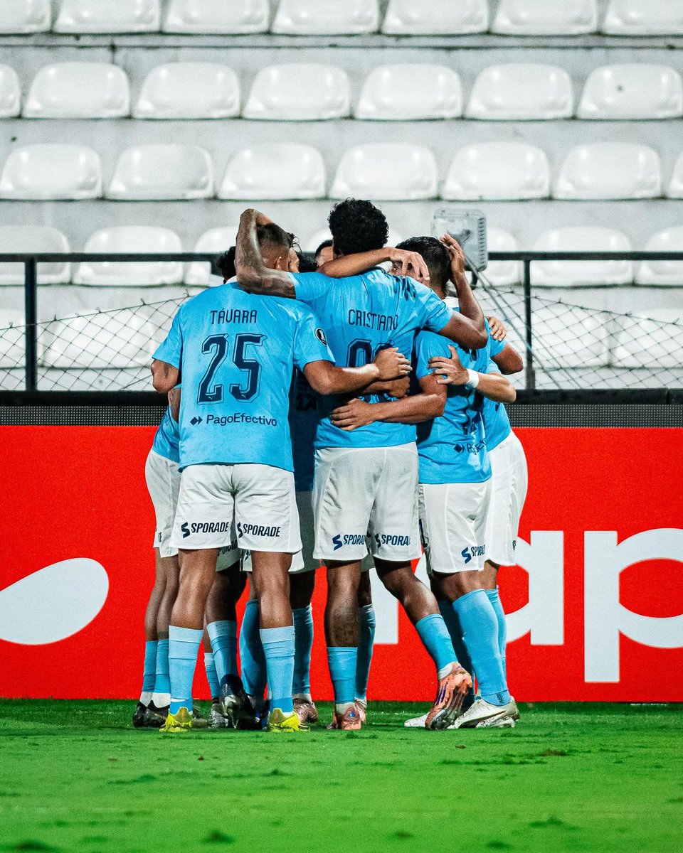 En Copa Libertadores se transforma Sporting Cristal y el 4-4-2 de Ze Ricardo funciona. Una victoria super importante que le permite soñar con volver a los octavos de final luego de 2 décadas. 
Eso no debería tapar la crisis de rendimiento en la liga.

📸: <a href="/ClubSCristal/">Club Sporting Cristal</a>