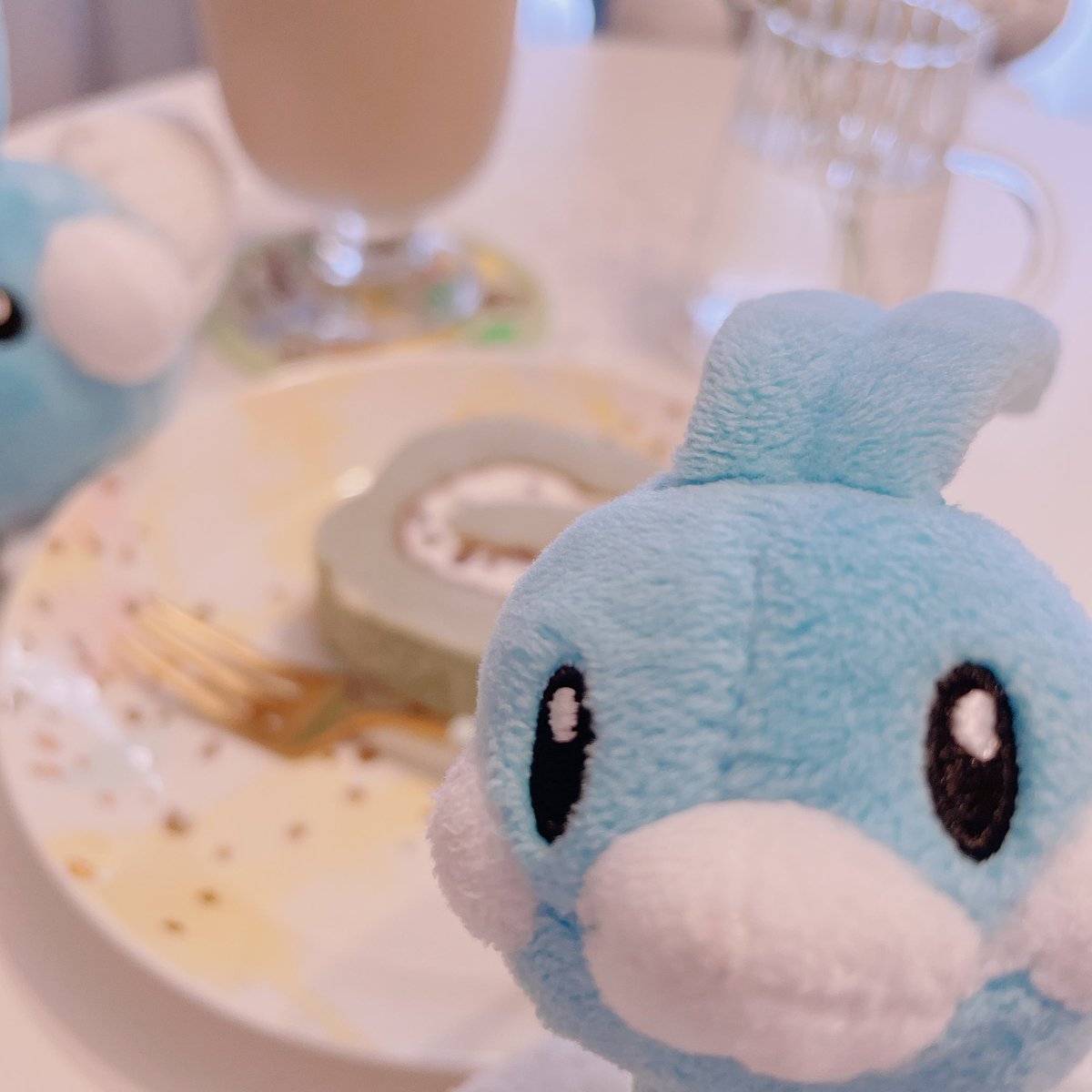 ときどきカフェをするチルタリス tweet media