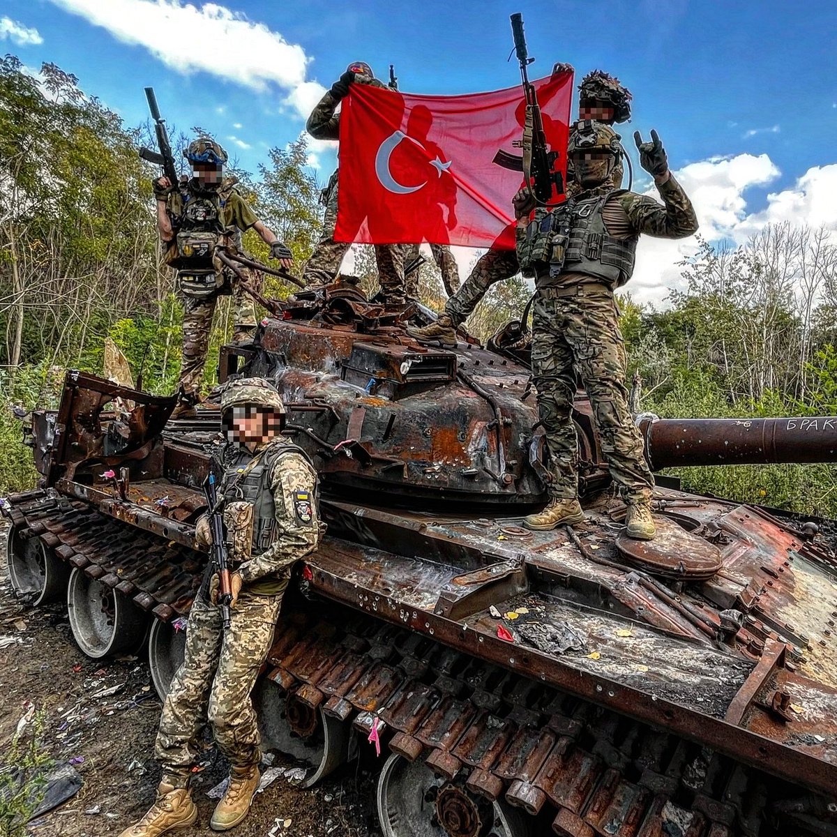 militarist tweet media