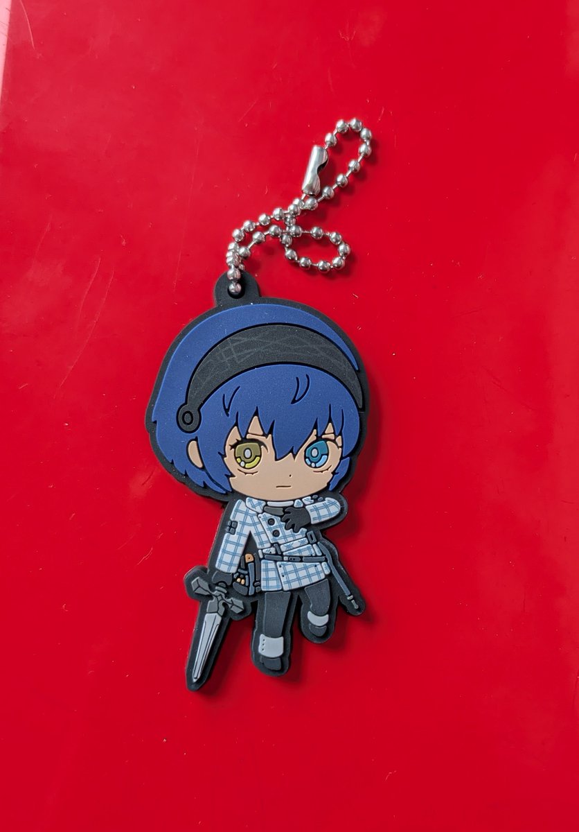 ikuradon828's tweet image. ガチャガチャでメタファーのラバーキーホルダーがあったのでやってみたら、一発で主人公がきた。やったぜ！
#メタファー