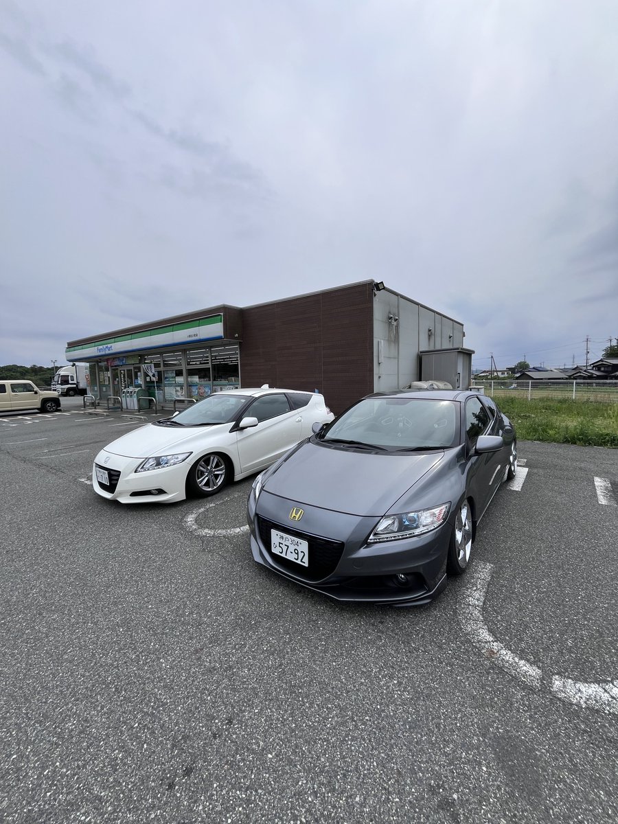 ばとう tweet media